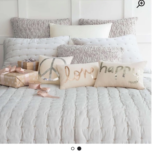 Pine Cone Hill Chunky Knit Euro Sham in Sand, New with Original Packaging - Picture 2 of 6